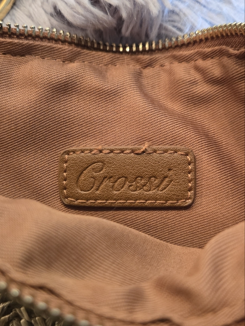 Grossi Woven Straw Bag with Gold Chain Handle - Picture 2 of 13